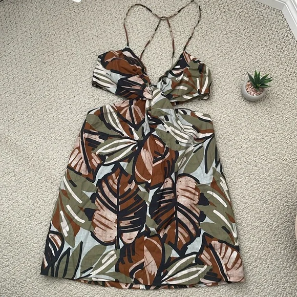 Zara tropical print peekaboo dress NWOT - Picture 1 of 13